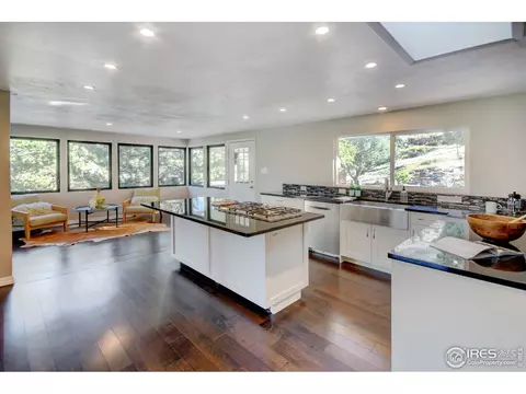 703 Apple Valley Rd, Lyons, CO 80540 photo 6