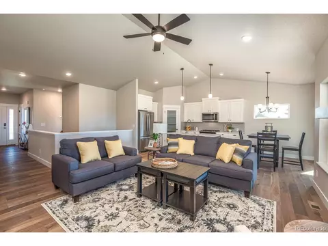 326 Lemonade Dr Rd, Berthoud, CO 80513 photo 5