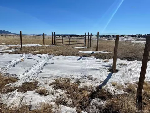 1090 Apache Trl, Hartsel, CO 80449 photo 2
