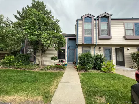 16154 E Alaska Pl #E, Aurora, CO 80017 photo 2