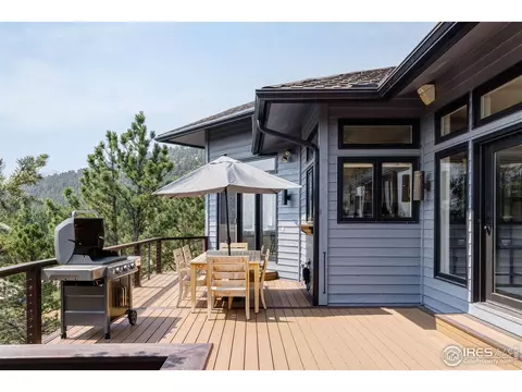 9114 Pine Ridge Ln, Boulder, CO 80302 photo 4