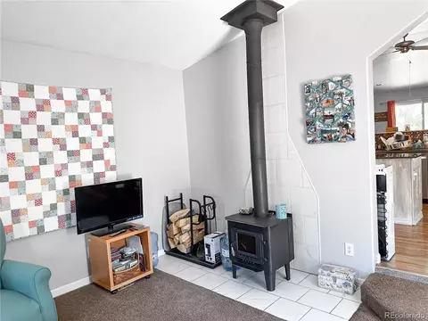 225 Dakota Ave, Rangely, CO 81648 photo 3