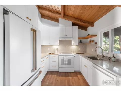2747 Crestridge Ct, Boulder, CO 80302 photo 8