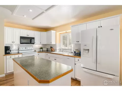 412 Cheyenne Dr, Berthoud, CO 80513 photo 11