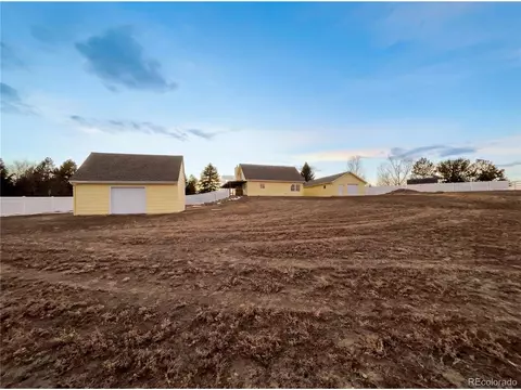 Exterior - 3000 Sundown Dr, Berthoud, CO 80513 photo 9 of 12