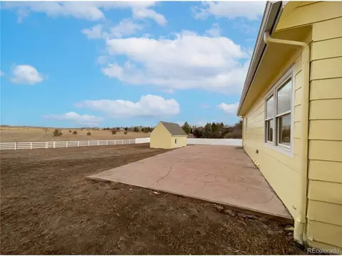 Exterior - 3000 Sundown Dr, Berthoud, CO 80513 photo 8 of 12