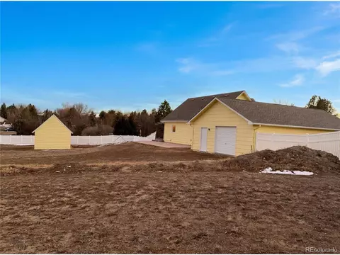 Exterior - 3000 Sundown Dr, Berthoud, CO 80513 photo 2 of 12