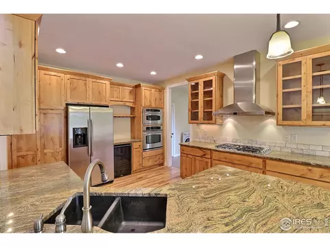 1830 E Seadrift Dr, Windsor, CO 80550 photo 10