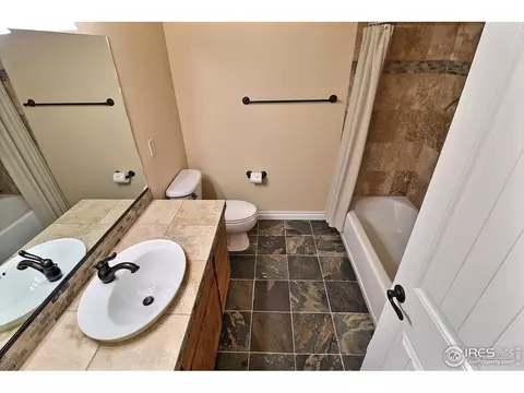 1830 E Seadrift Dr, Windsor, CO 80550 photo 23