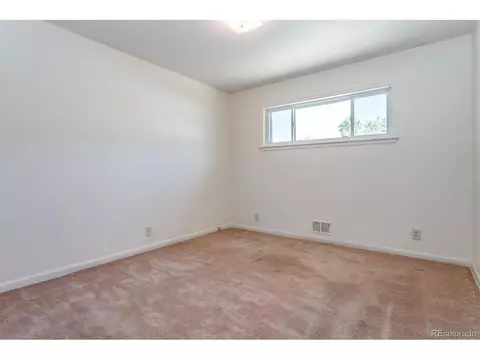 580 E 104th Pl, Northglenn, CO 80233 photo 10