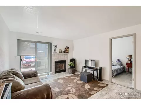 225 E 8th Ave #D-3, Longmont, CO 80504 photo 8