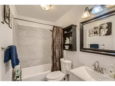225 E 8th Ave #D-3, Longmont, CO 80504 photo 14
