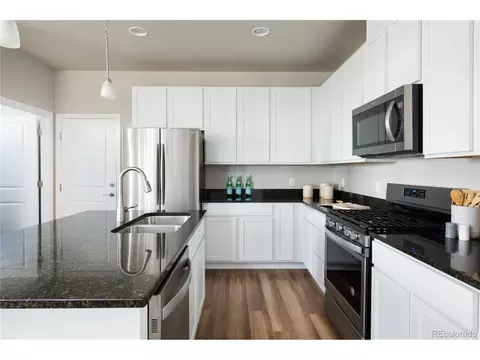 19722 W 93rd Pl #E, Arvada, CO 80004 photo 4