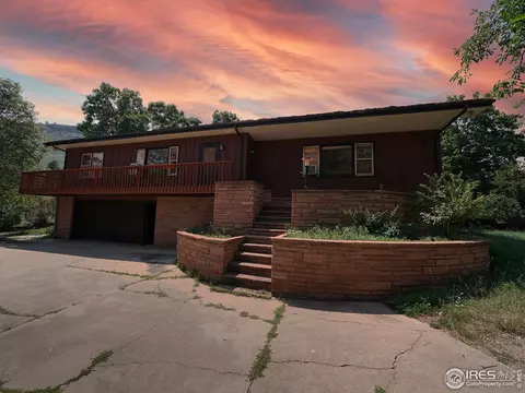 705 Apple Valley Rd, Lyons, CO 80540 photo 4