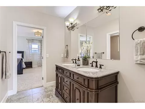 Bath - 500 Jackson St, Denver, CO 80206 photo 5 of 6