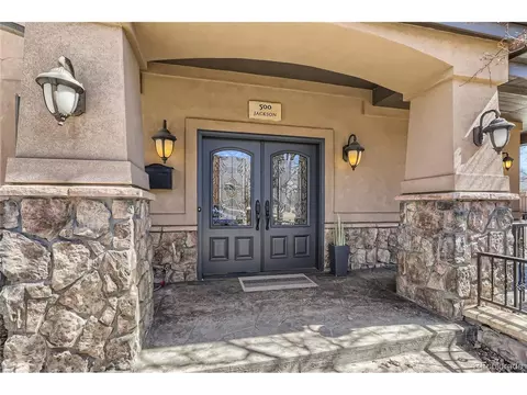 Exterior - 500 Jackson St, Denver, CO 80206 photo 2 of 8