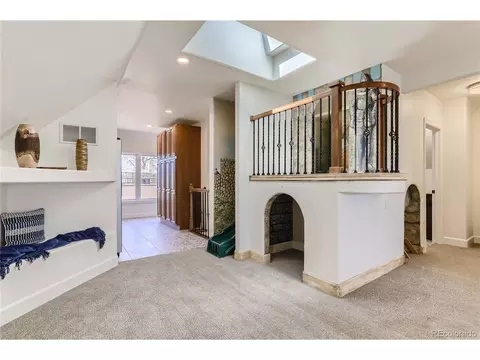 Entry Way - 500 Jackson St, Denver, CO 80206 photo 4 of 4