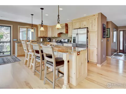32322 S St Vrain Dr, Lyons, CO 80540 photo 10