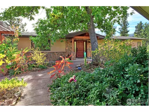 32322 S St Vrain Dr, Lyons, CO 80540 photo 1