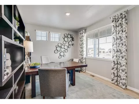 451 Thrush Pl, Johnstown, CO 80534 photo 3