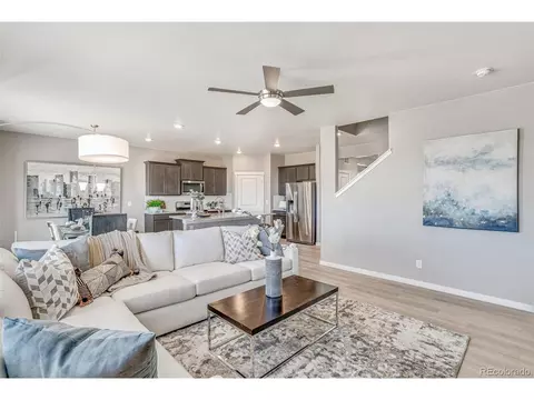 451 Thrush Pl, Johnstown, CO 80534 photo 5