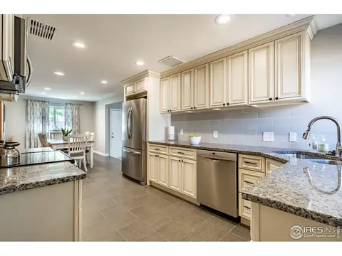 2300 Lima St, Aurora, CO 80010 photo 14