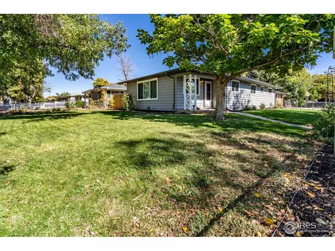2300 Lima St, Aurora, CO 80010 photo 2