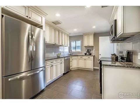 2300 Lima St, Aurora, CO 80010 photo 12