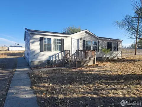 211 E Corona Ave, Wiggins, CO 80654 photo 1
