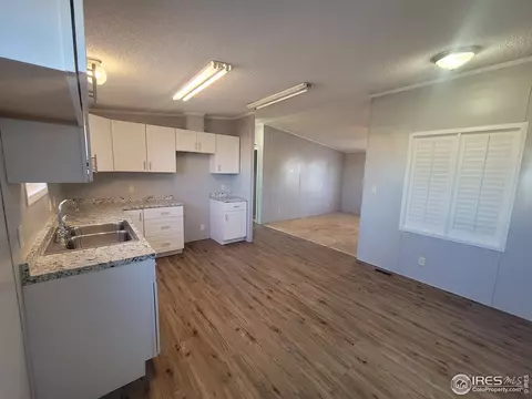 211 E Corona Ave, Wiggins, CO 80654 photo 4
