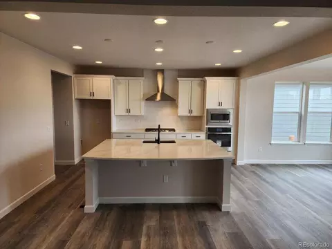 733 Split Rock Dr, Erie, CO 80516 photo 2