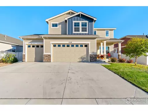 1210 Phipps Ln, Berthoud, CO 80513 photo 2