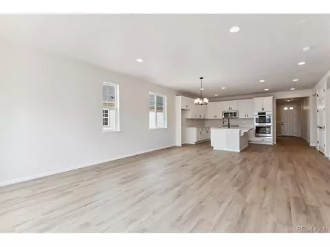 24522 E 38th Ave, Aurora, CO 80019 photo 8
