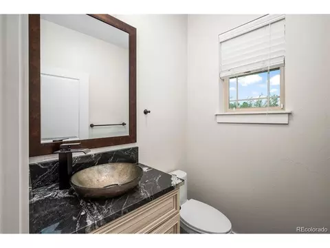 Bath - 5372 W 68th Ave, Arvada, CO 80003 photo 1 of 5