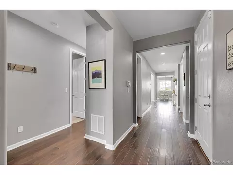 21409 E Union Dr, Aurora, CO 80015 photo 2
