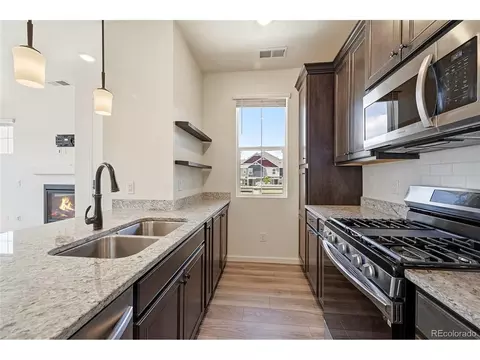 Kitchen - 23709 E Ida Dr #E, Aurora, CO 80016 photo 2 of 3