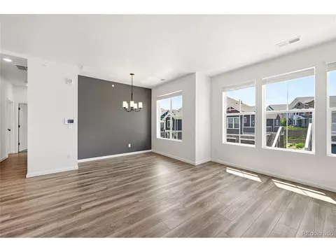 Living - 23709 E Ida Dr #E, Aurora, CO 80016 photo 1 of 4