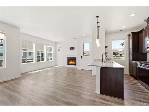 Living - 23709 E Ida Dr #E, Aurora, CO 80016 photo 4 of 4