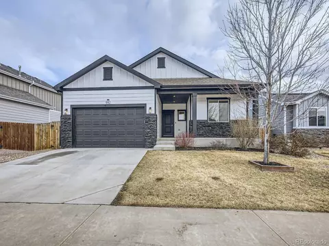 992 Traildust Dr, Milliken, CO 80543 photo 2