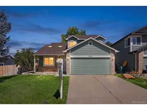 4924 S Dunkirk Way, Centennial, CO 80015