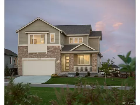 12854 Pinnacle St, Longmont, CO 80504