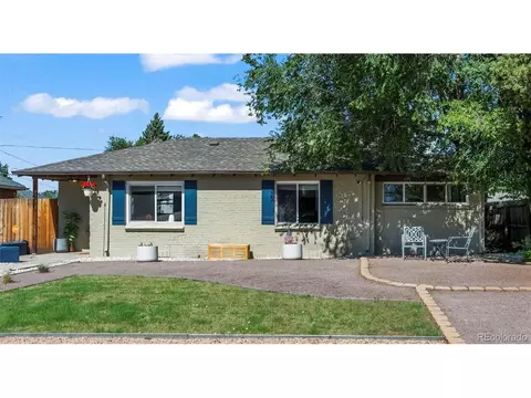 Exterior - 3051 Grape St, Denver, CO 80207 photo 2 of 8