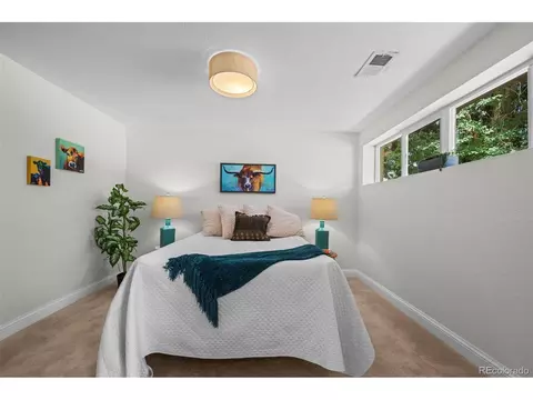Bedroom - 3051 Grape St, Denver, CO 80207 photo 1 of 2