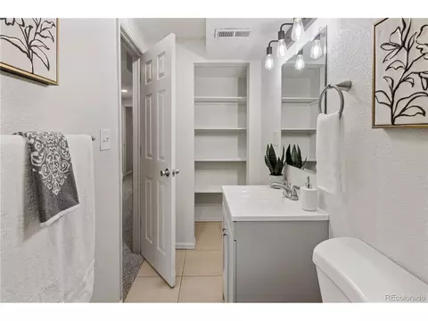 63 Perry St, Denver, CO 80219 photo 4