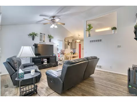 2150 E 97th Pl, Thornton, CO 80229 photo 6