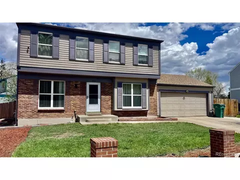808 S Naples Way, Aurora, CO 80017