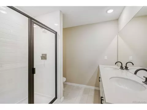 Bath - 15343 W 68th Loop, Arvada, CO 80007 photo 3 of 5