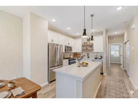 Kitchen - 15343 W 68th Loop, Arvada, CO 80007 photo 2 of 4