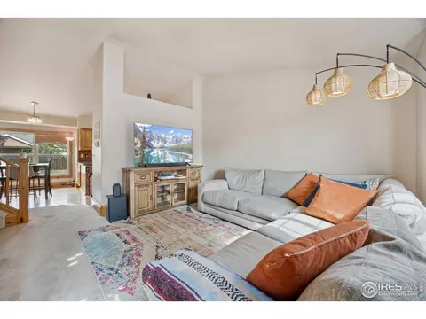 1102 Valley Pl, Windsor, CO 80550 photo 1