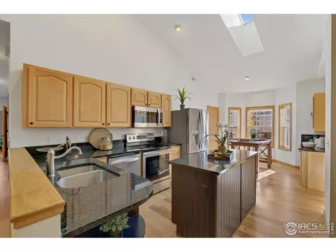 219 Cattail Bay, Windsor, CO 80550 photo 9